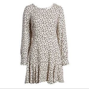 Flounce long sleeve dress